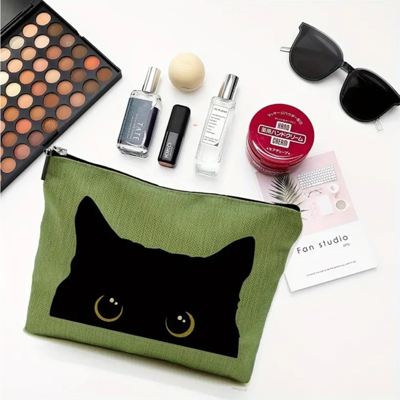 Green Black Cat Cosmetics Case - Picture 2 of 4